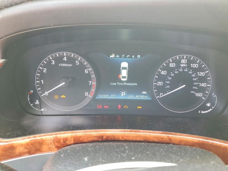 2014 Hyundai Equus Signature