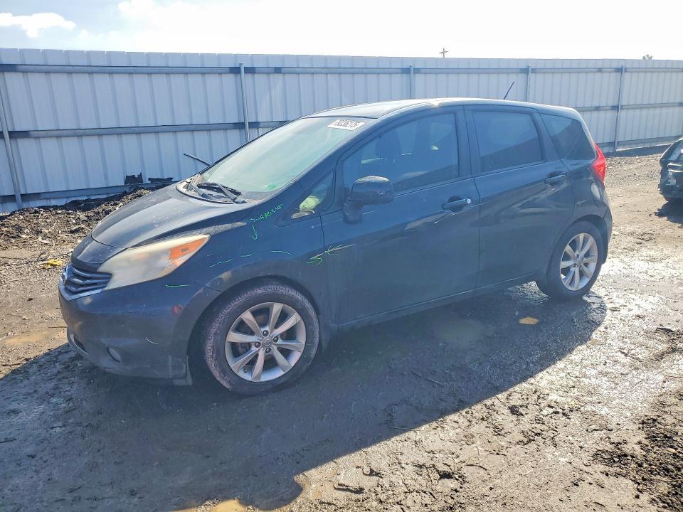 2014 Nissan Versa Note sv