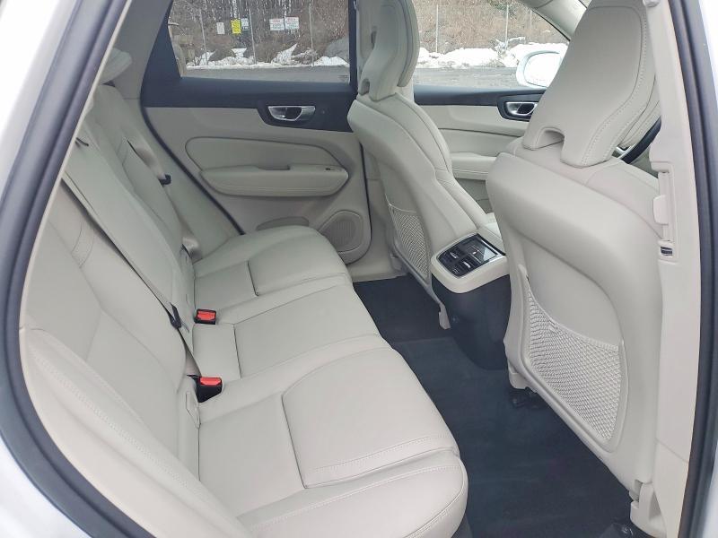 2022 Volvo Xc60 B6 Inscription