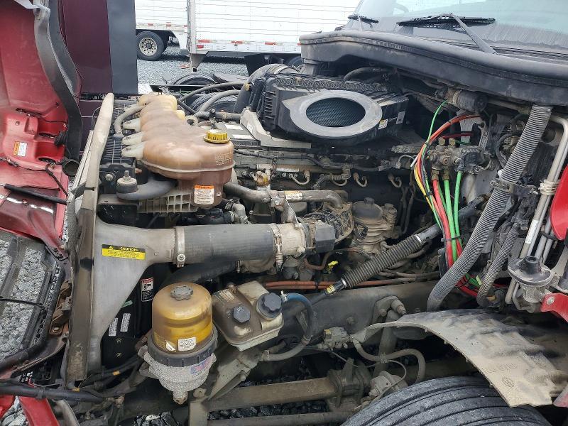 2019 Freigliner 2019 Freightliner Cascadia 126 Semi Truck