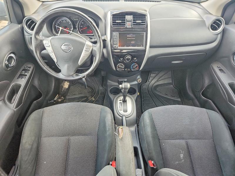 2019 Nissan Versa sv