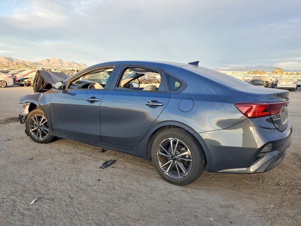 2022 KIA Forte fe