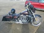 2011 Harley-Davidson Flhx
