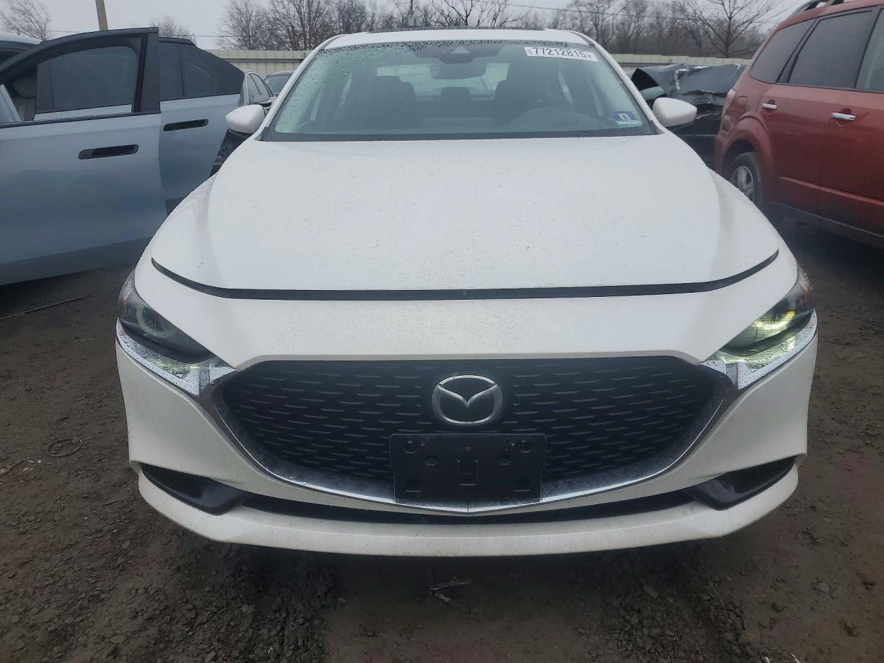 2019 Mazda 3 Premium