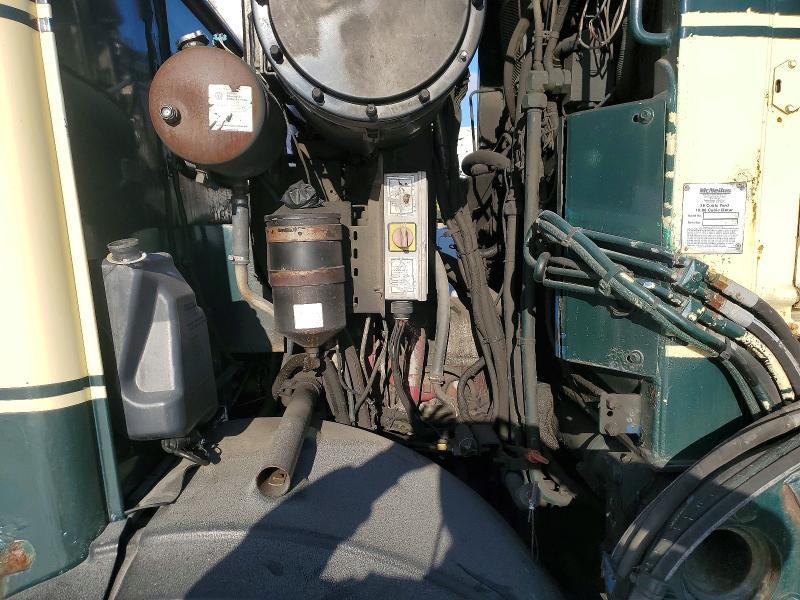 2010 Mack 600 Leu600