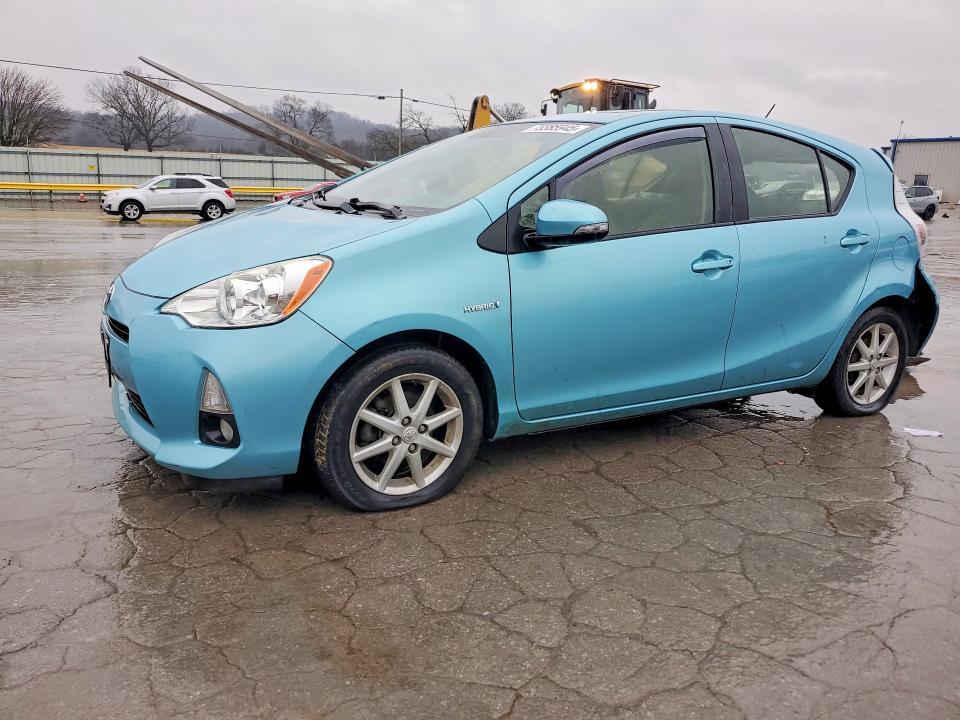 2014 Toyota Prius c Four