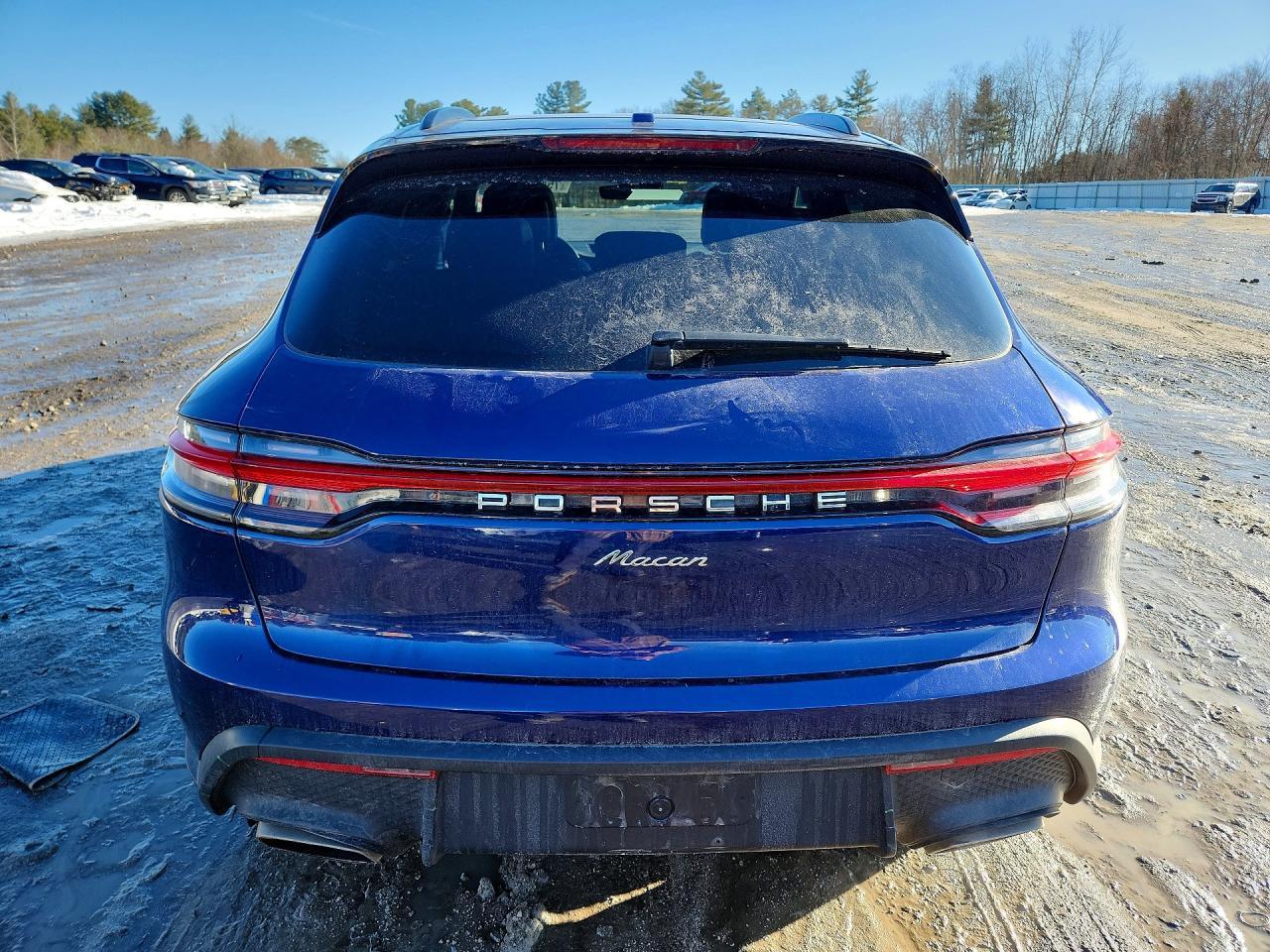 2022 Porsche Macan
