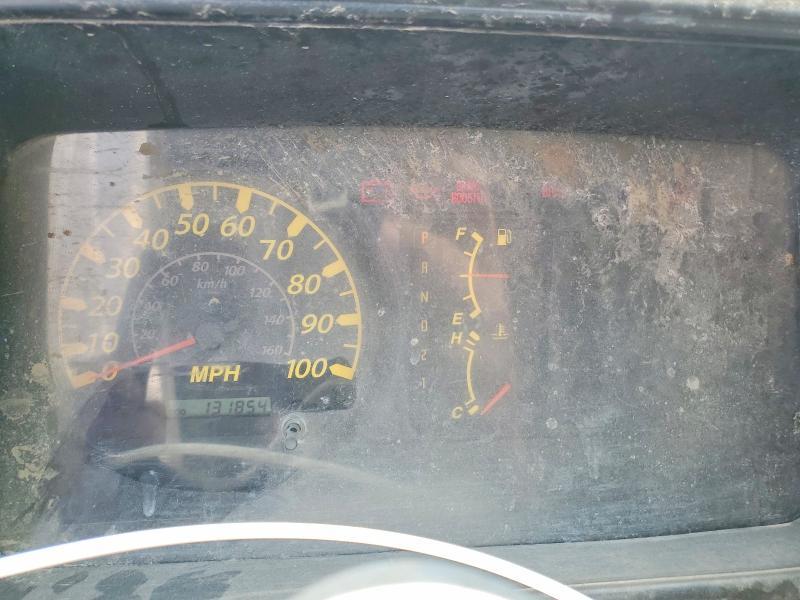 2005 Isuzu NQR Utility / Service Van