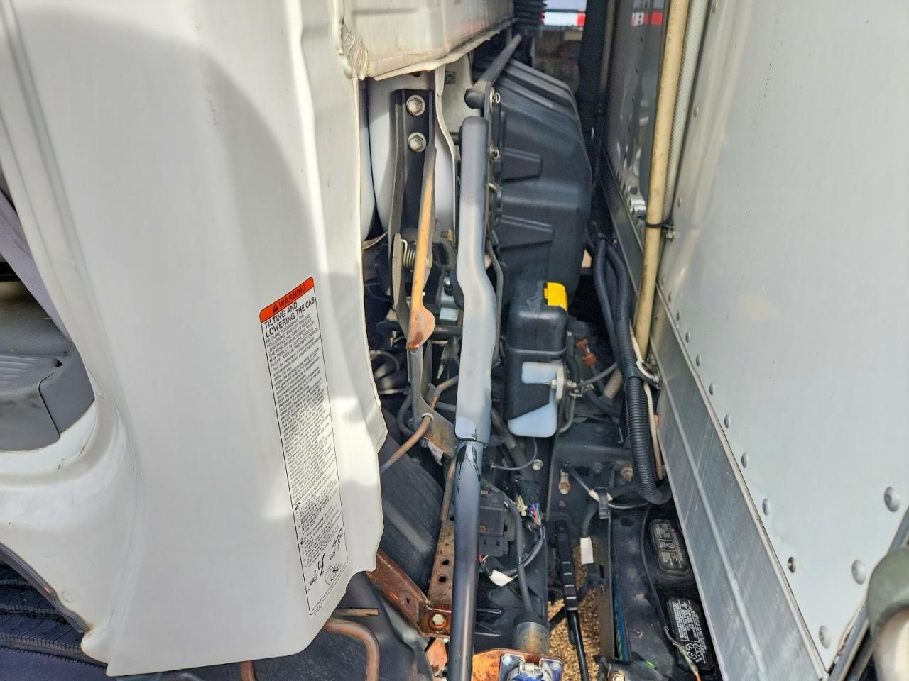 2020 Hino 195-Refrigerated BOX Truck