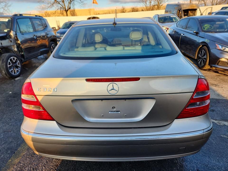 2003 Mercedes-Benz E 320