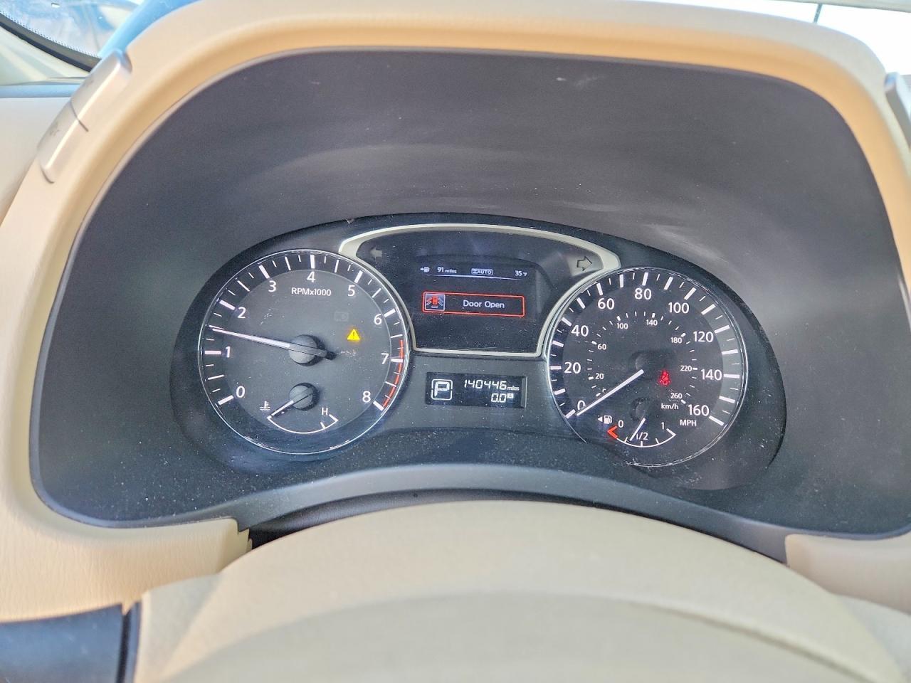 2013 Nissan Pathfinder s