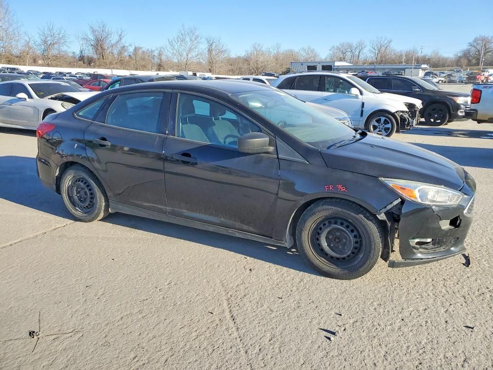 2016 Ford Focus s