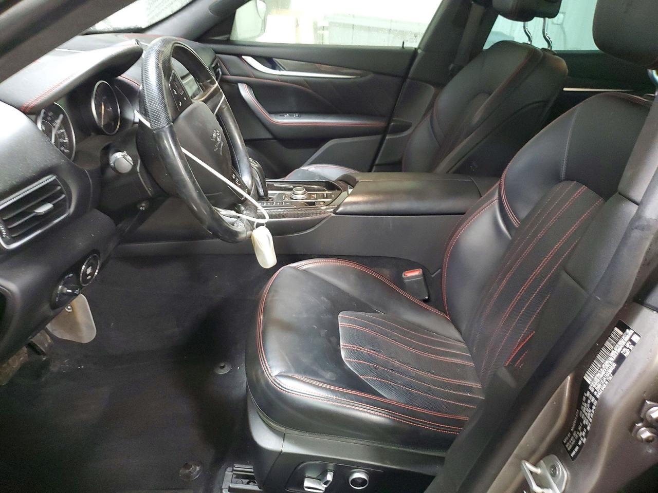 2022 Maserati Levante Base