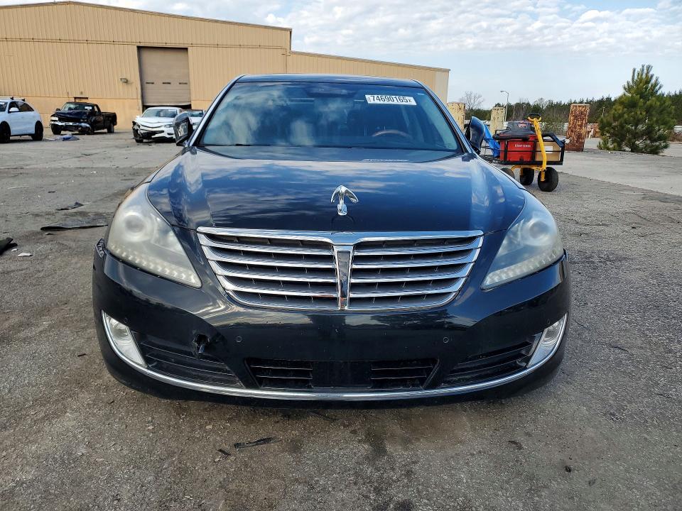 2014 Hyundai Equus Signature