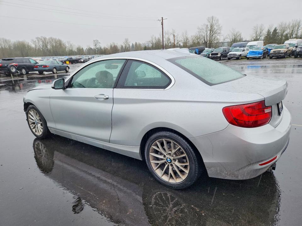 2016 BMW 228 i Sulev