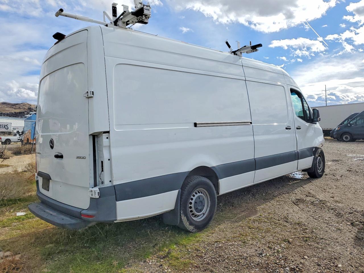 2021 Mercedes-Benz Sprinter 2-Delivery Van