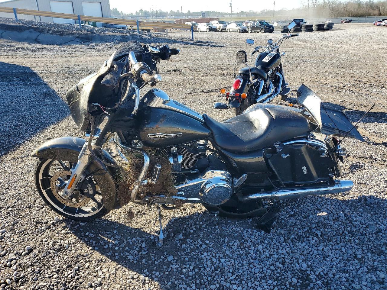 2021 Harley-Davidson Flhx
