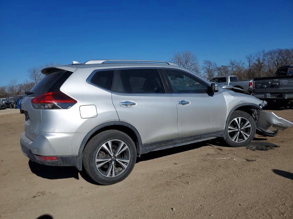 2019 Nissan Rogue sv