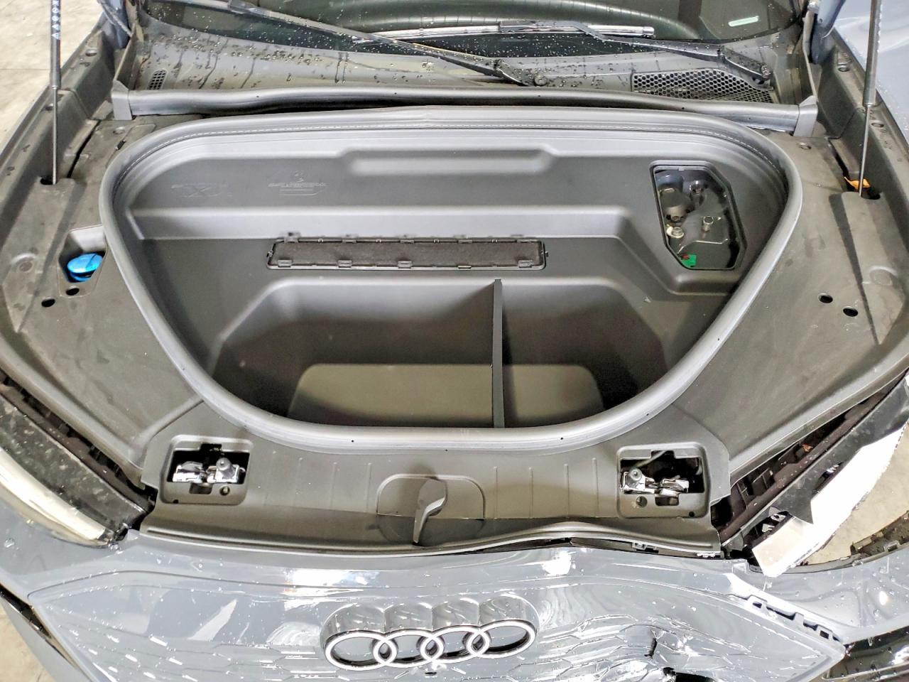 2025 Audi Q6 E-tron Premium