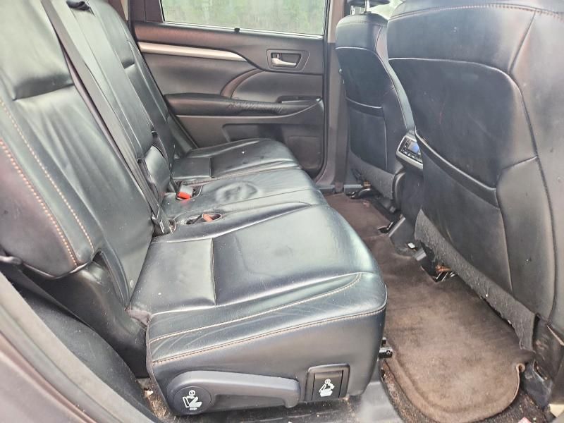 2015 Toyota Highlander xle