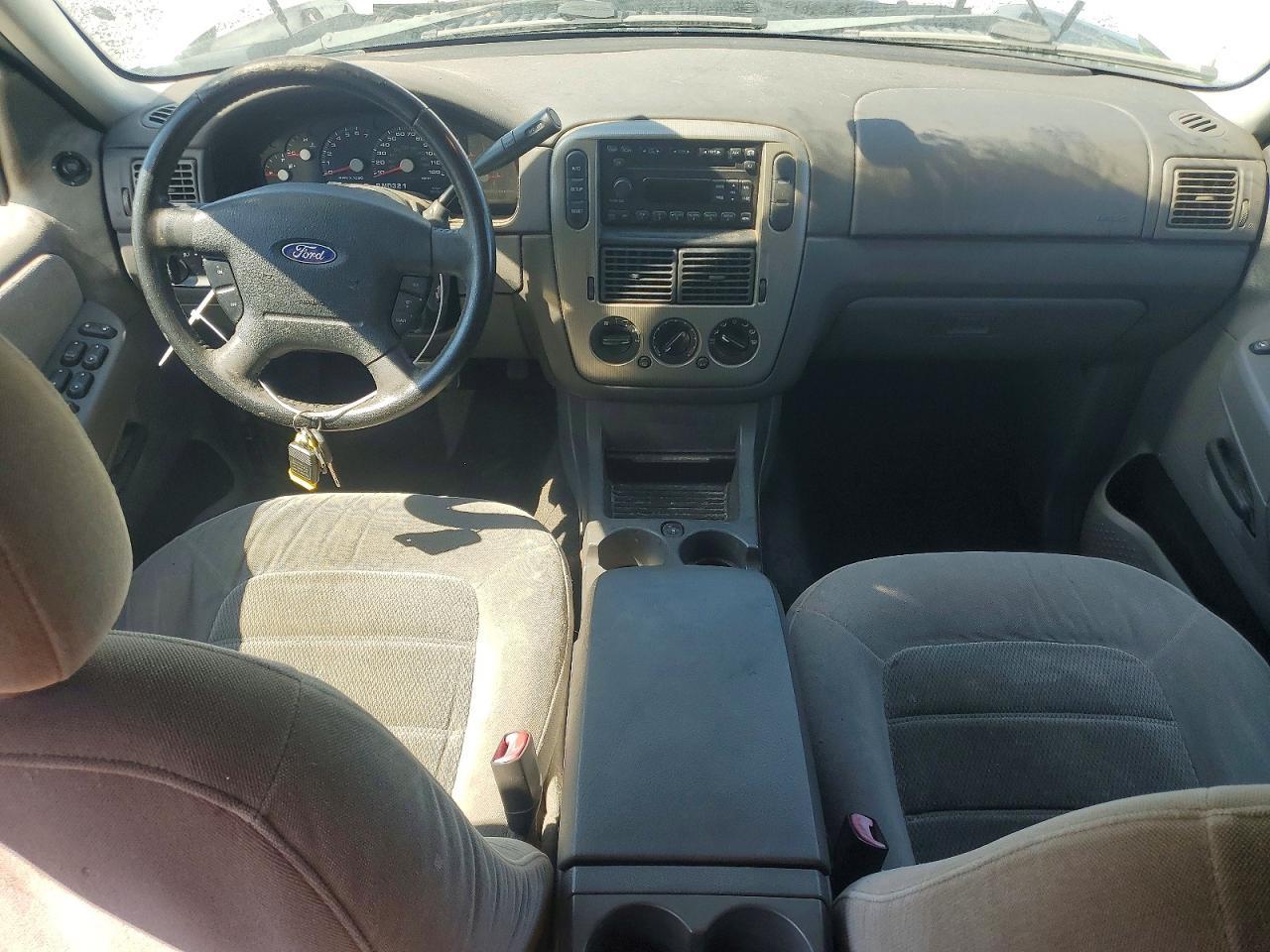 2005 Ford Explorer xlt