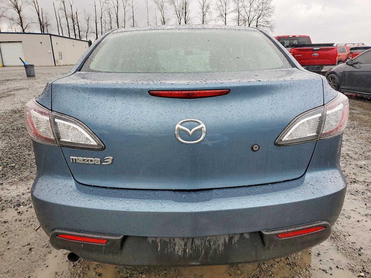 2010 Mazda 3 I