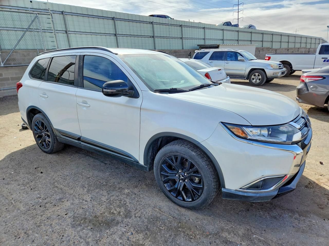 2018 Mitsubishi Outlander se