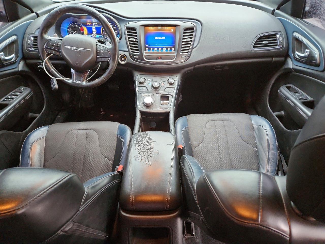 2016 Chrysler 200 s