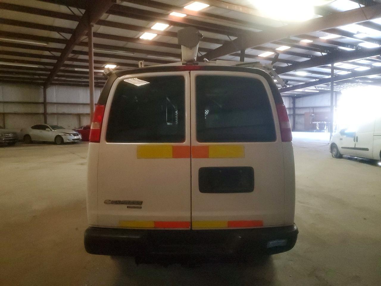 2013 Chev Express G2500