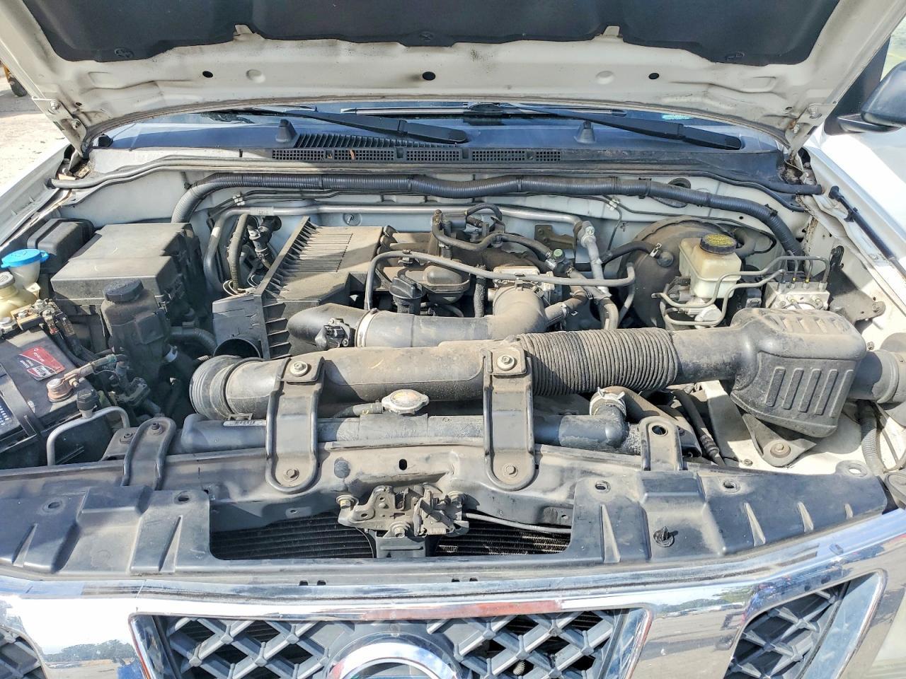 2016 Nissan Frontier s