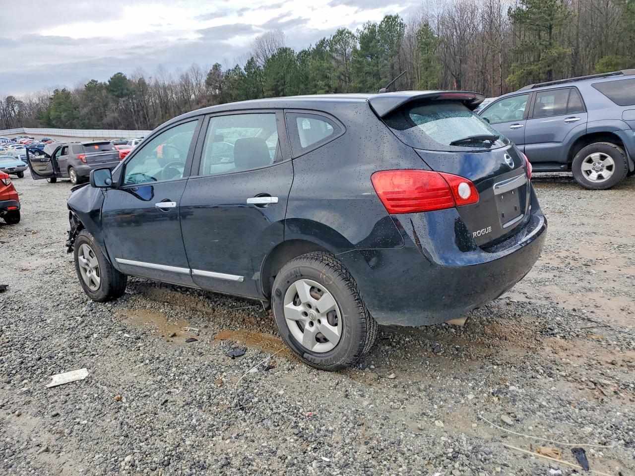 2012 Nissan Rogue s