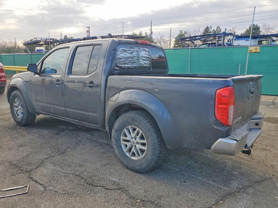 2015 Nissan Frontier sv