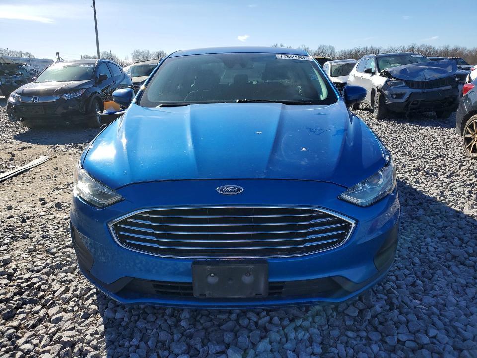 2019 Ford Fusion se