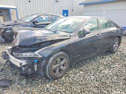 KIA Vehiculos salvage en venta: 2023 KIA K5 lxs