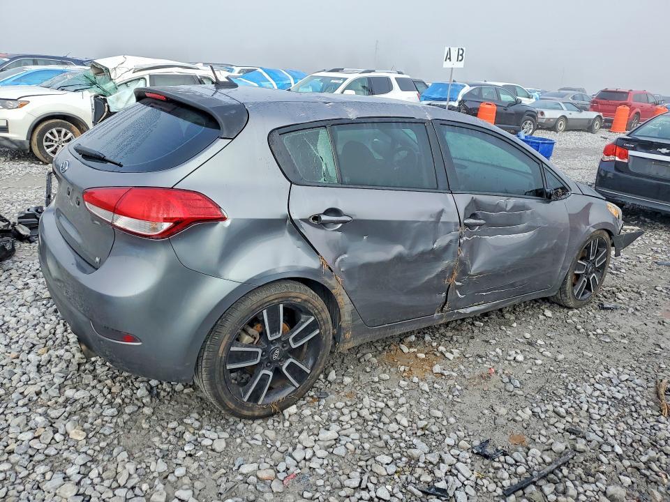 2016 KIA Forte5 lx