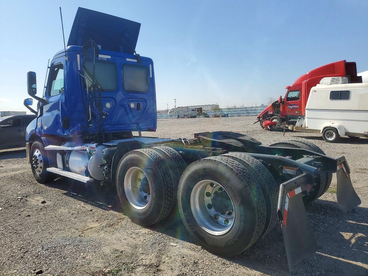 2024 Freigliner 2024 Freightliner Cascadia 116 Semi Truck
