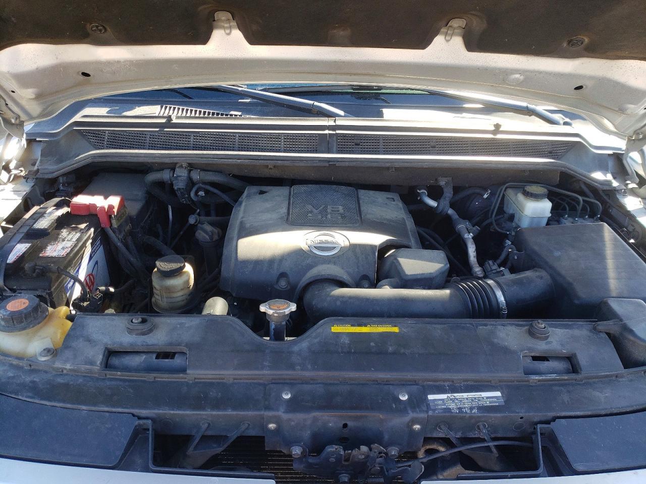 2010 Nissan Armada se
