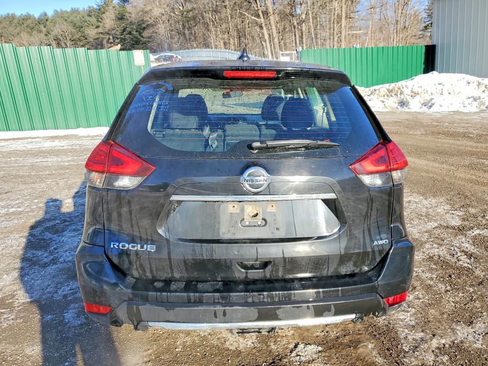 2017 Nissan Rogue s