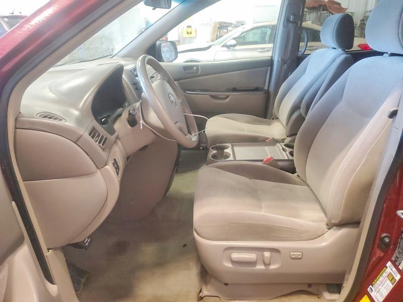 2008 Toyota Sienna le 7-passenger