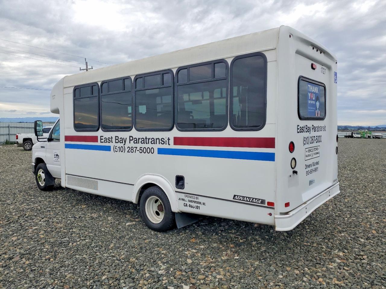 2017 Ford Econoline-Bus