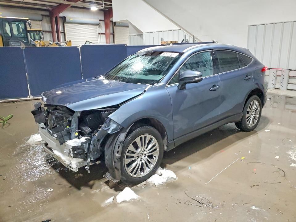 2023 Toyota Venza le