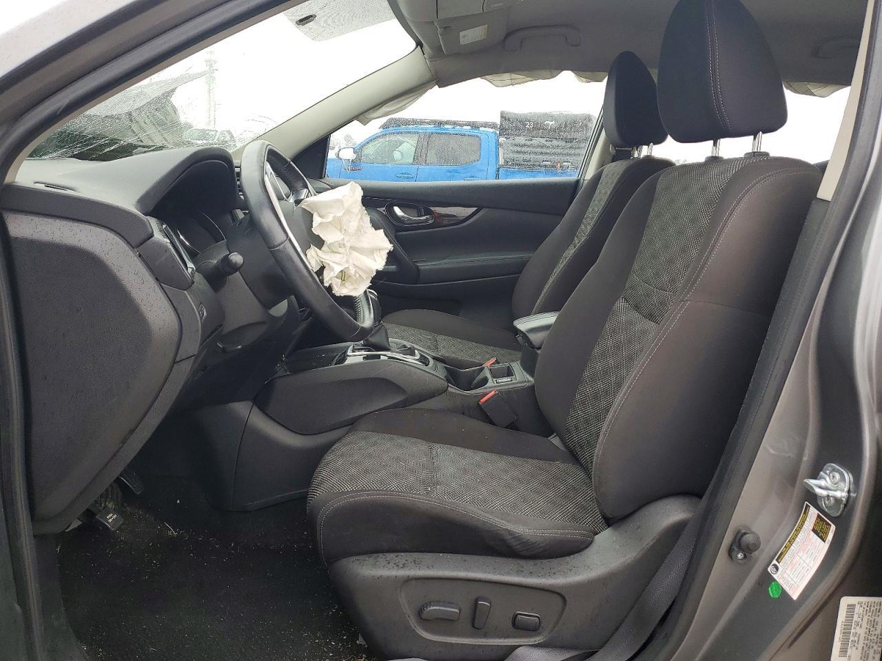 2017 Nissan Rogue Sport sv