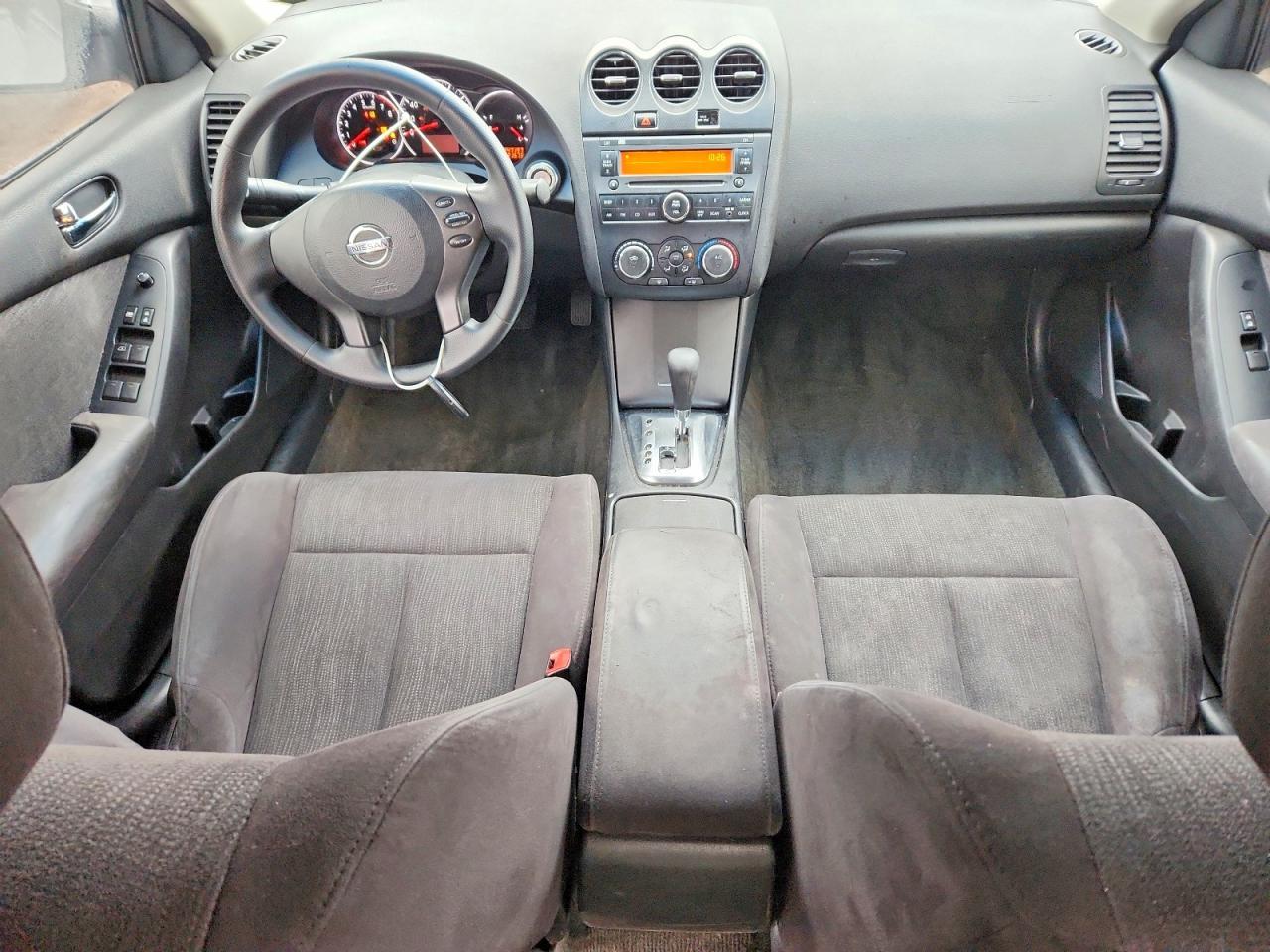 2012 Niss Altima