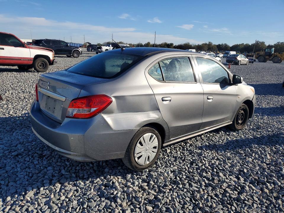 2020 Mitsubishi Mirage G4 es