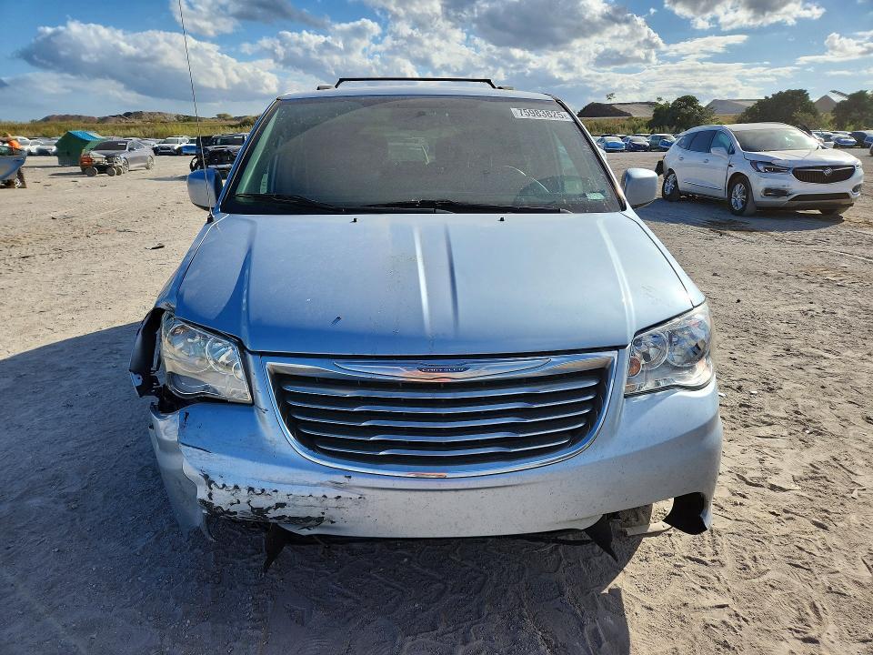 2012 Chrysler Town & Country Touring