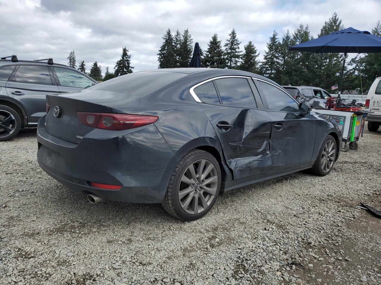 2021 Mazda 3 Select