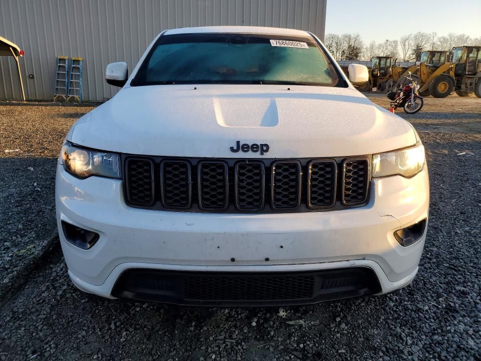 2017 Jeep Grand Cherokee Laredo