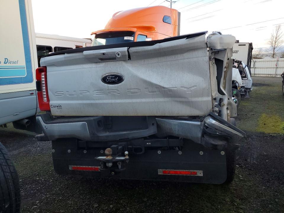 2025 Ford F350 Super Duty