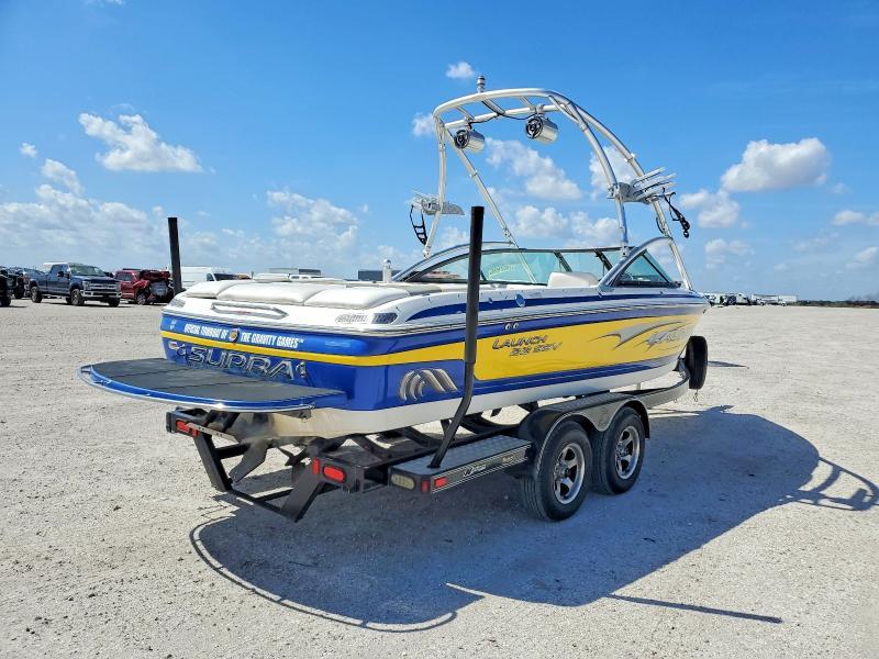2006 Supra Boat-boat