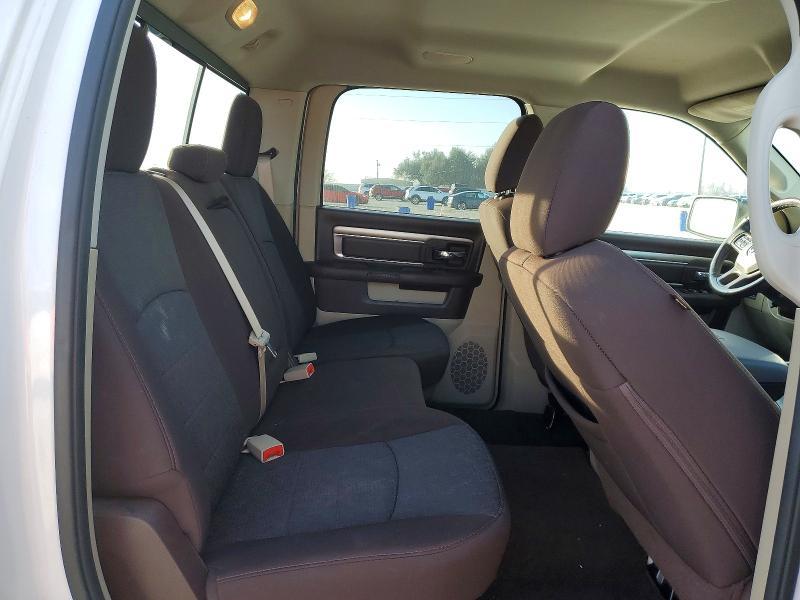 2016 Dodge Ram 1500 slt